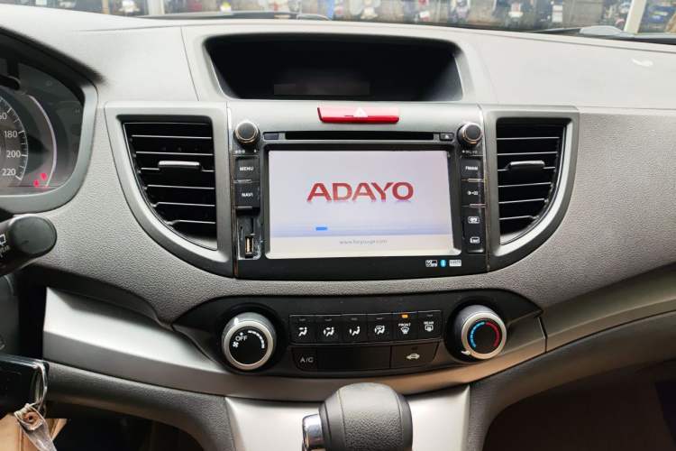 Used Honda CR-V 2012 2.0L two-wheel drive urban version Audio And AC Panel