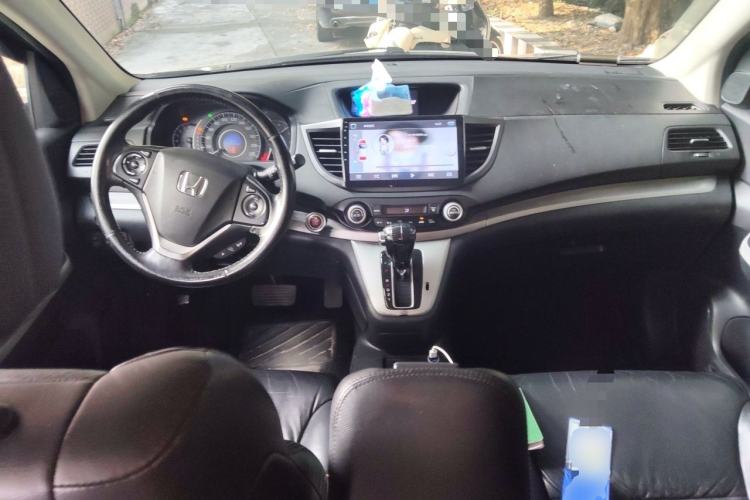 Used Honda CR-V 2012 2.4L four-wheel drive luxury version Center Console