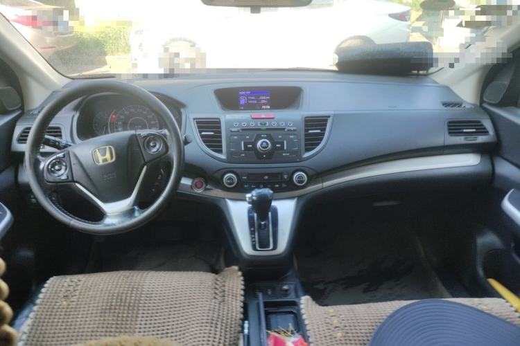 Used Honda CR-V 2012 2.4L four-wheel drive luxury version Center Console