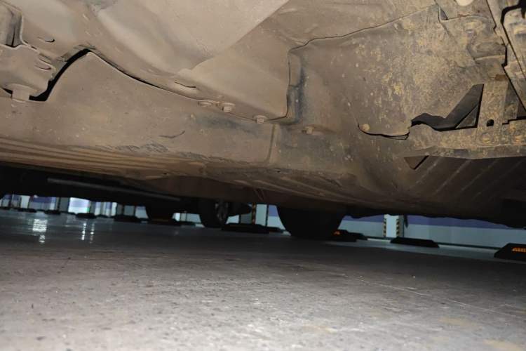 Used Honda CR-V 2012 2.0L two-wheel drive urban version Chassis Front Left