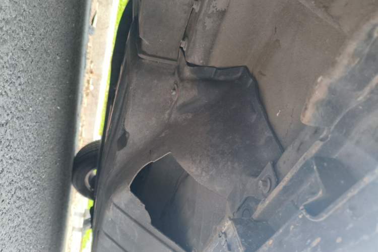 Used Honda CR-V 2012 2.4L four-wheel drive luxury version Chassis Front Left