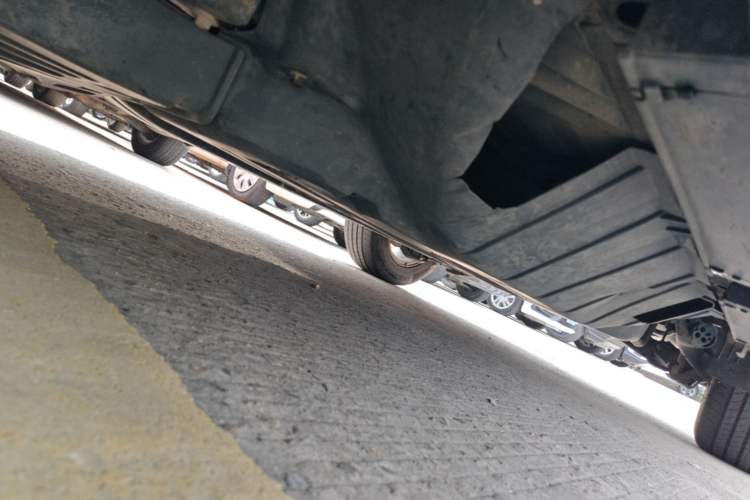 Used Honda CR-V 2012 2.0L two-wheel drive urban version Chassis Front Left