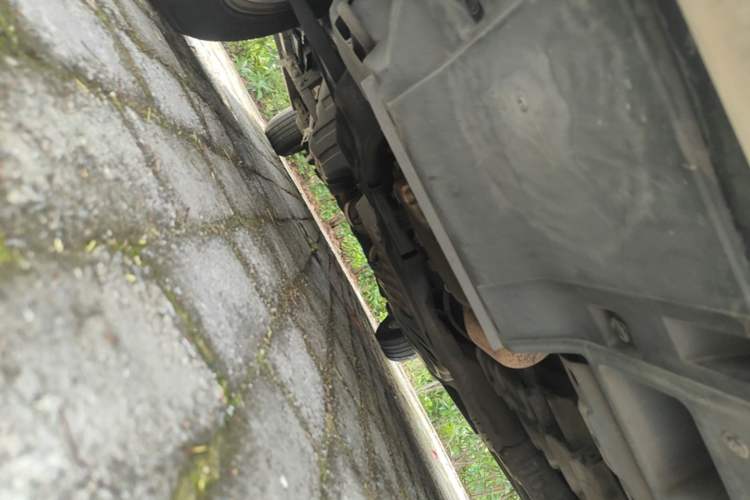 Used Honda CR-V 2012 2.0L two-wheel drive urban version Chassis Front Right