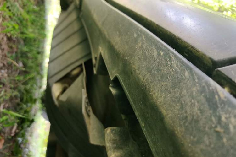 Used Honda CR-V 2012 2.4L four-wheel drive luxury version Chassis Front Right