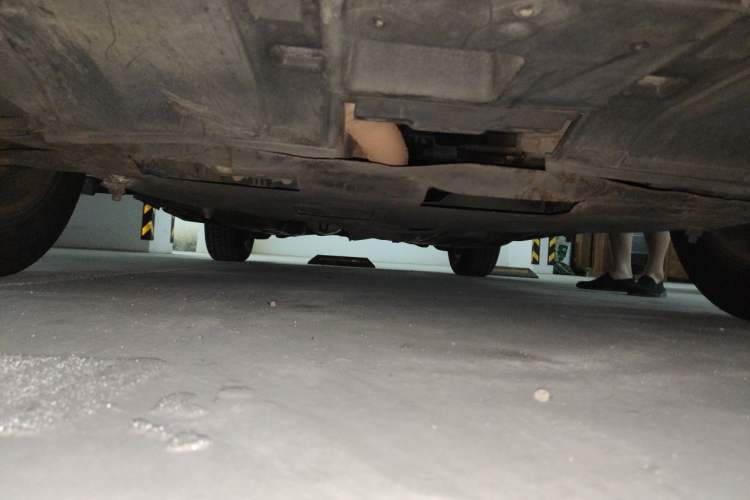 Used Honda CR-V 2012 2.0L two-wheel drive urban version Chassis Front