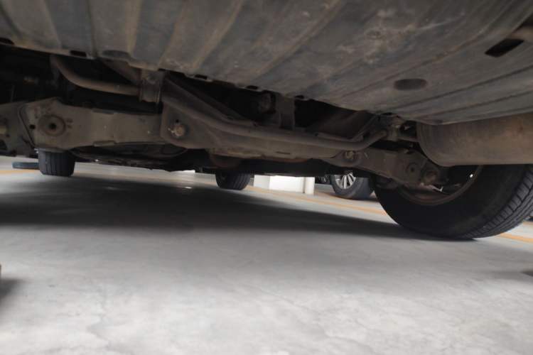 Used Honda CR-V 2012 2.4L four-wheel drive luxury version Chassis Rear Left
