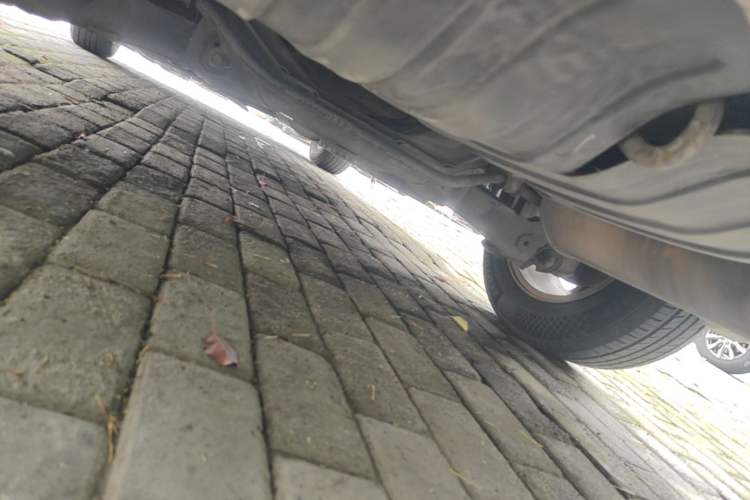 Used Honda CR-V 2012 2.0L two-wheel drive urban version Chassis Rear Left