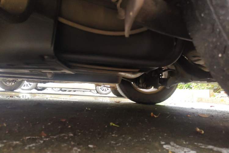 Used Honda CR-V 2012 2.0L two-wheel drive urban version Chassis Rear Left