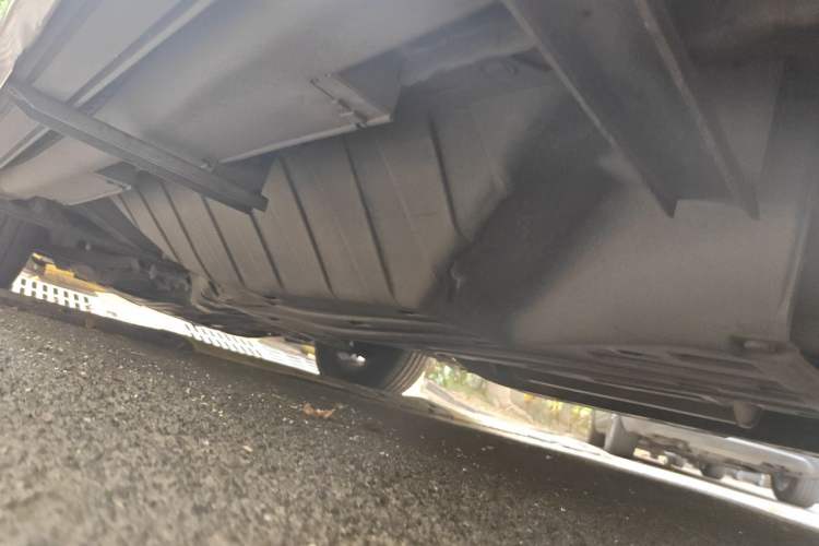 Used Honda CR-V 2012 2.4L four-wheel drive luxury version Chassis Rear Left