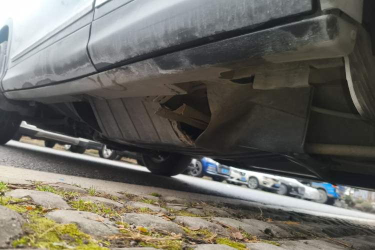 Used Honda CR-V 2012 2.0L two-wheel drive urban version Chassis Rear Left