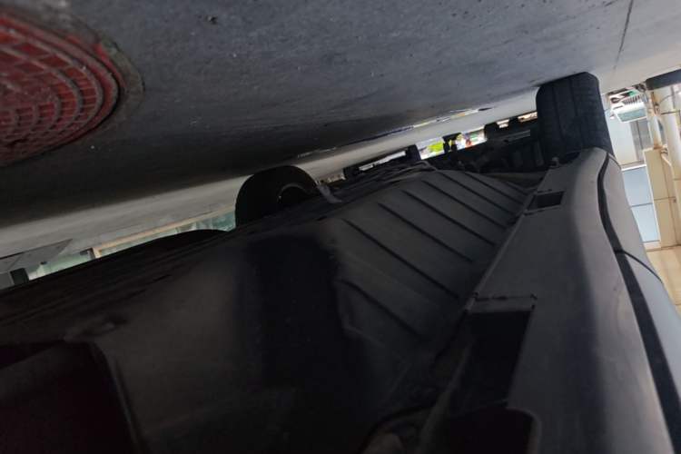 Used Honda CR-V 2012 2.0L two-wheel drive urban version Chassis Rear Left