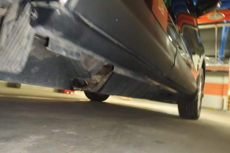 Used Honda CR-V 2012 2.4L four-wheel drive luxury version Chassis Rear Right