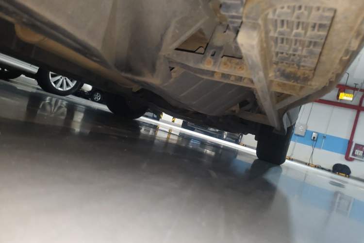 Used Honda CR-V 2012 2.4L four-wheel drive luxury version Chassis Rear Right