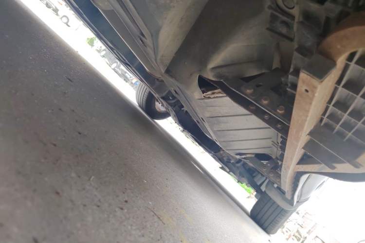 Used Honda CR-V 2012 2.0L two-wheel drive urban version Chassis Rear Right