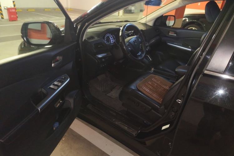 Used Honda CR-V 2012 2.4L four-wheel drive luxury version Driver Seat