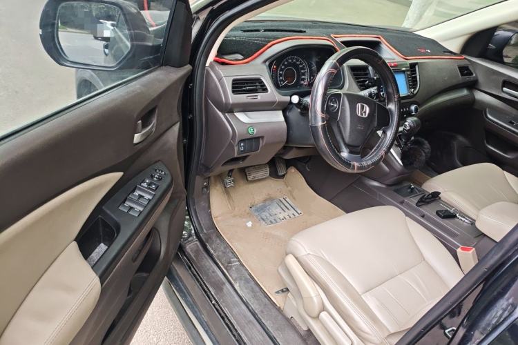 Used Honda CR-V 2012 2.0L two-wheel drive urban version Driver Seat