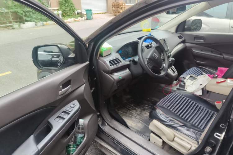 Used Honda CR-V 2012 2.0L two-wheel drive urban version Driver Seat