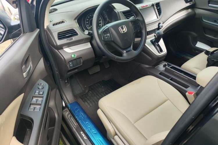 Used Honda CR-V 2012 2.0L two-wheel drive urban version Driver Seat