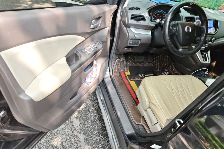 Used Honda CR-V 2012 2.0L two-wheel drive urban version Driver Seat