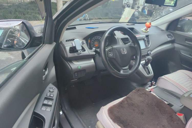 Used Honda CR-V 2012 2.0L two-wheel drive urban version Driver Seat