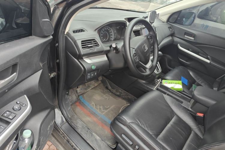 Used Honda CR-V 2012 2.4L four-wheel drive luxury version Driver Seat