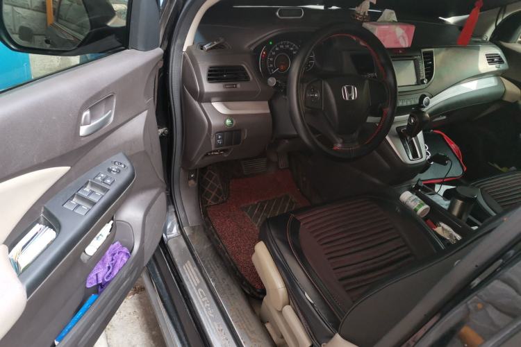 Used Honda CR-V 2012 2.0L two-wheel drive urban version Driver Seat