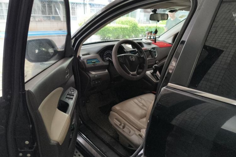 Used Honda CR-V 2012 2.4L four-wheel drive luxury version Driver Seat