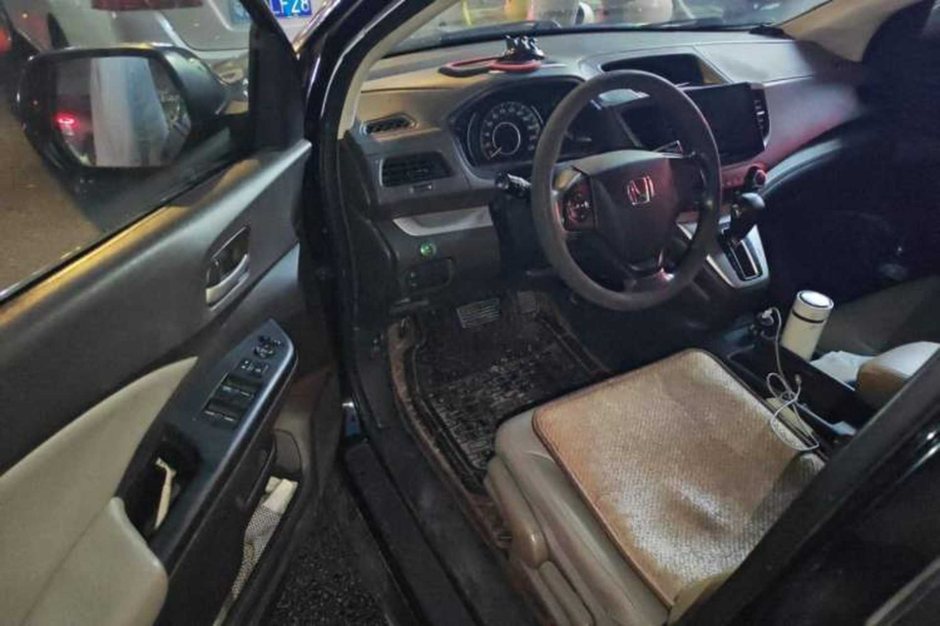 Used Honda CR-V 2012 2.0L two-wheel drive urban version Driver Seat