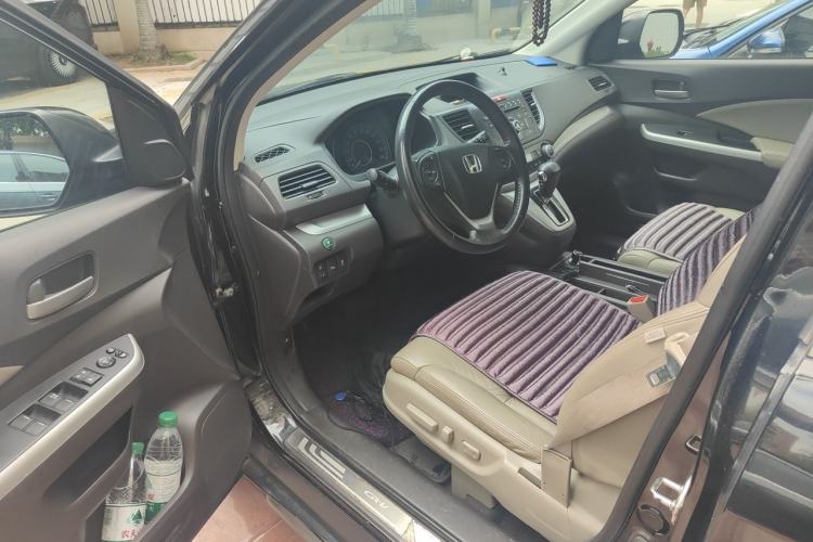 Used Honda CR-V 2012 2.4L four-wheel drive luxury version Driver Seat