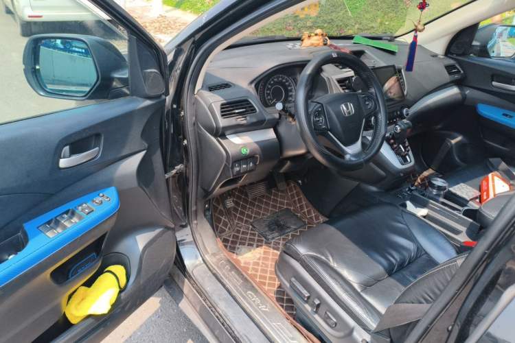 Used Honda CR-V 2012 2.4L four-wheel drive luxury version Driver Seat