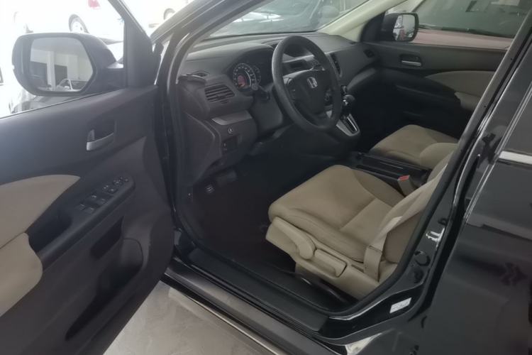 Used Honda CR-V 2012 2.0L two-wheel drive urban version Driver Seat