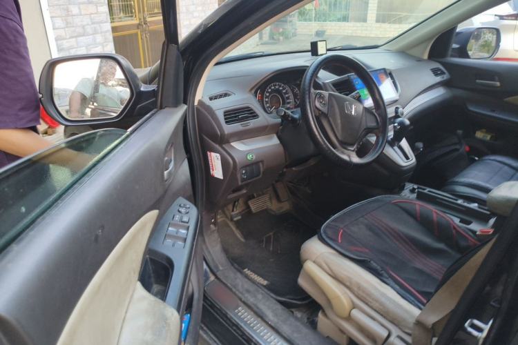 Used Honda CR-V 2012 2.0L two-wheel drive urban version Driver Seat