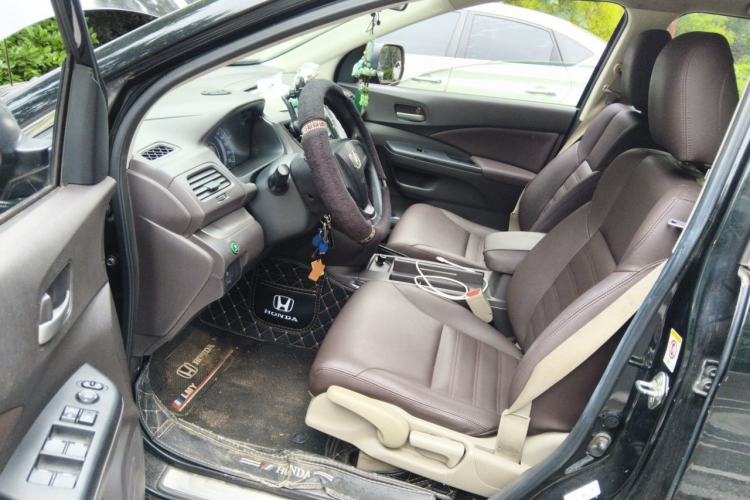 Used Honda CR-V 2012 2.0L two-wheel drive urban version Driver Seat