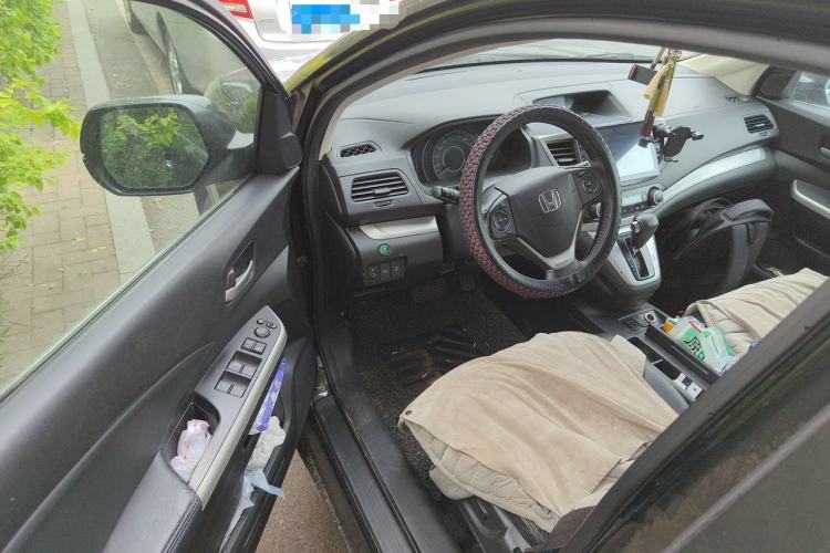 Used Honda CR-V 2012 2.4L four-wheel drive luxury version Driver Seat