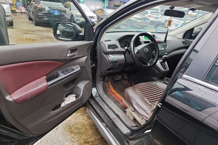 Used Honda CR-V 2012 2.0L two-wheel drive urban version Driver Seat