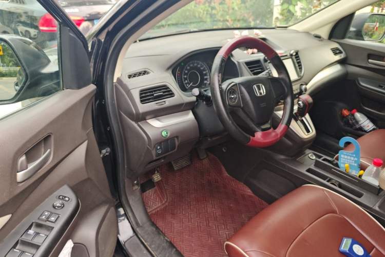 Used Honda CR-V 2012 2.0L two-wheel drive urban version Driver Seat