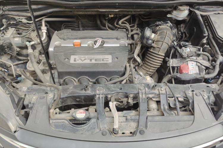 Used Honda CR-V 2012 2.4L four-wheel drive luxury version Engine Bay