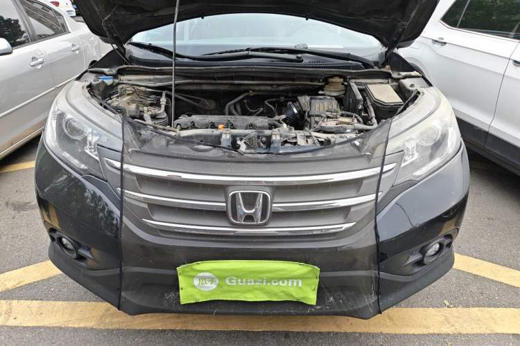 Used Honda CR-V 2012 2.0L two-wheel drive urban version Engine Bay