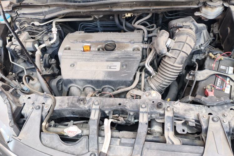 Used Honda CR-V 2012 2.4L four-wheel drive luxury version Engine Bay