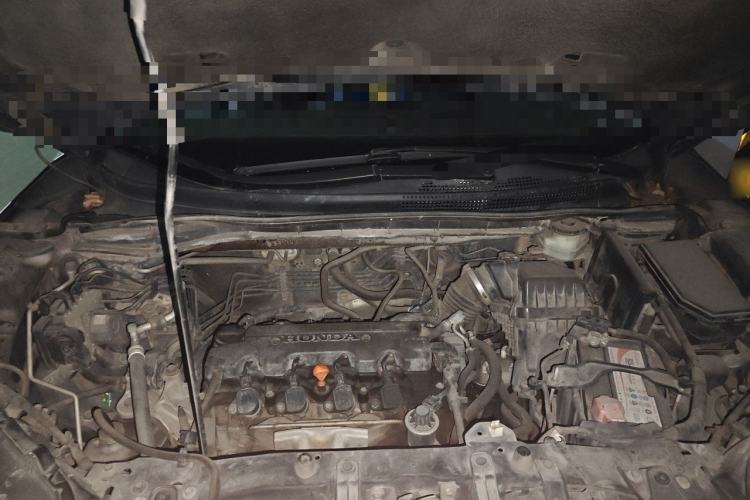 Used Honda CR-V 2012 2.0L two-wheel drive urban version Engine Bay