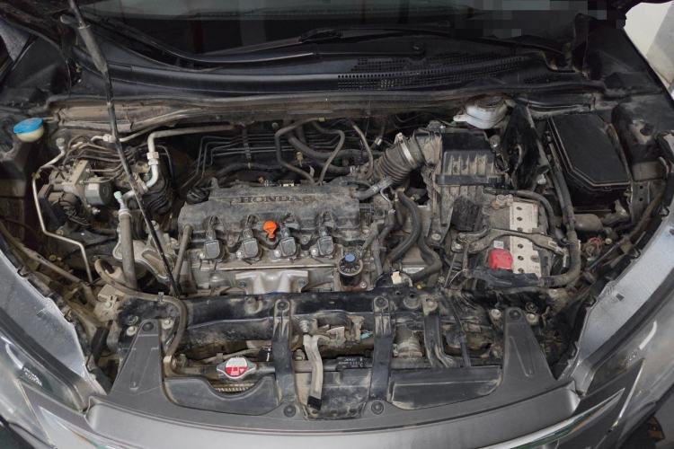 Used Honda CR-V 2012 2.0L two-wheel drive urban version Engine Bay