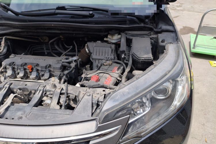 Used Honda CR-V 2012 2.0L two-wheel drive urban version Engine Bay Left
