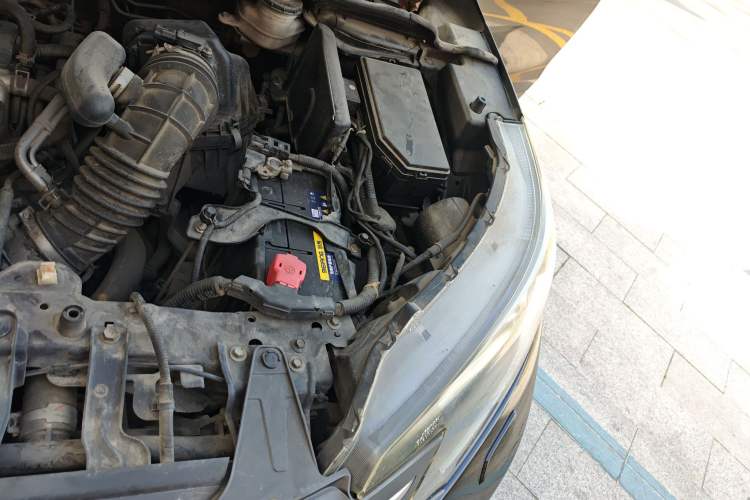 Used Honda CR-V 2012 2.4L Four-wheel Drive Prestige Edition Engine Bay Left