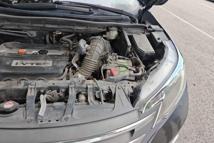 Used Honda CR-V 2012 2.4L four-wheel drive luxury version Engine Bay Left
