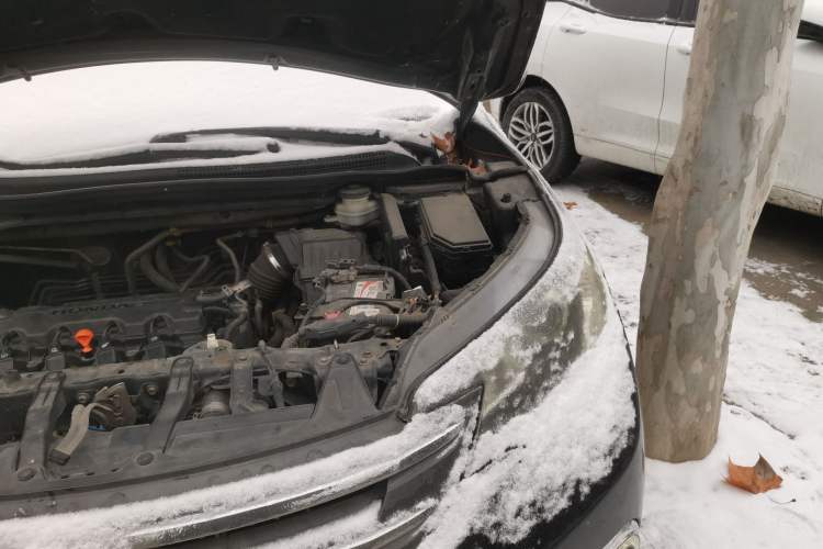 Used Honda CR-V 2012 2.0L two-wheel drive urban version Engine Bay Left
