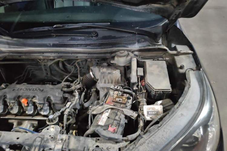 Used Honda CR-V 2012 2.0L two-wheel drive urban version Engine Bay Left