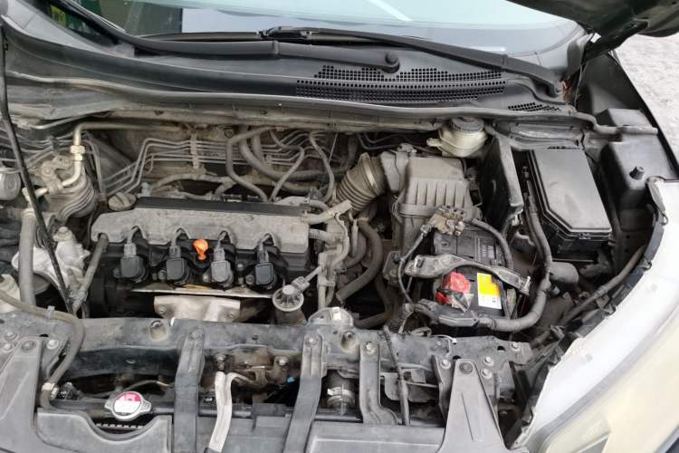 Used Honda CR-V 2012 2.0L two-wheel drive urban version Engine Bay Left