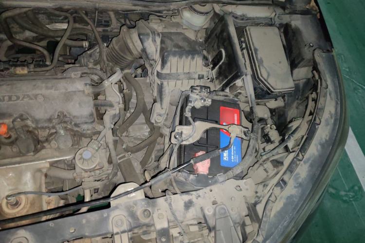 Used Honda CR-V 2012 2.0L two-wheel drive urban version Engine Bay Left