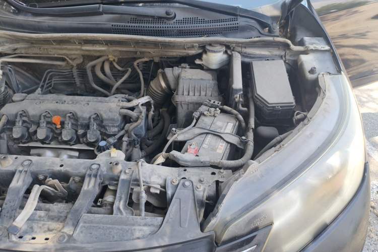 Used Honda CR-V 2012 2.0L Four-wheel Drive Classic Edition Engine Bay Left