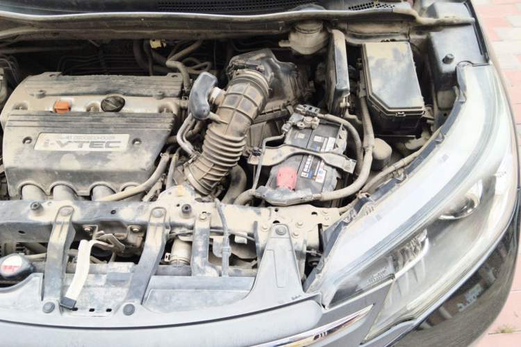 Used Honda CR-V 2012 2.4L four-wheel drive luxury version Engine Bay Left